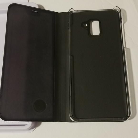 Phone case - Picture 4 of 6